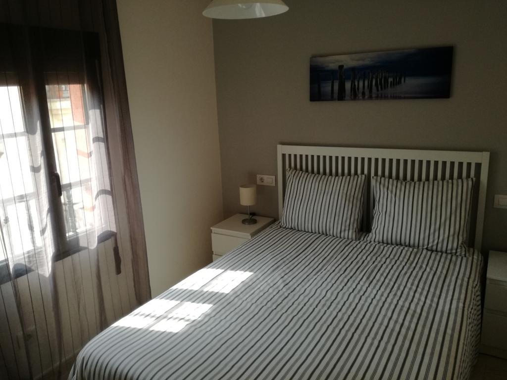 Apartamentos Pobra-Castelo โปบราโดคารามิงยาล ภายนอก รูปภาพ