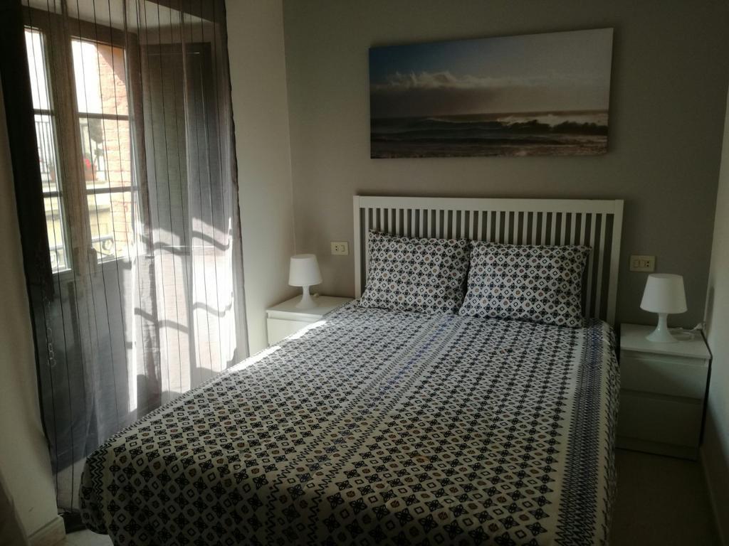 Apartamentos Pobra-Castelo โปบราโดคารามิงยาล ภายนอก รูปภาพ