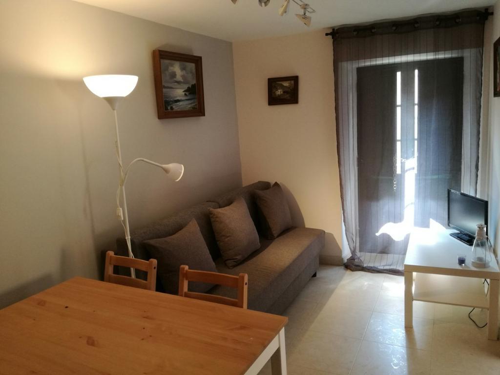 Apartamentos Pobra-Castelo โปบราโดคารามิงยาล ภายนอก รูปภาพ